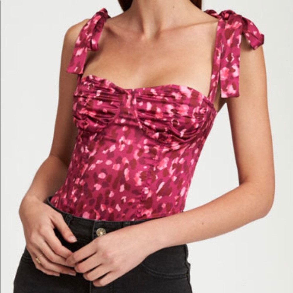 Lioness Boo’d Up Top - Pink Leopard